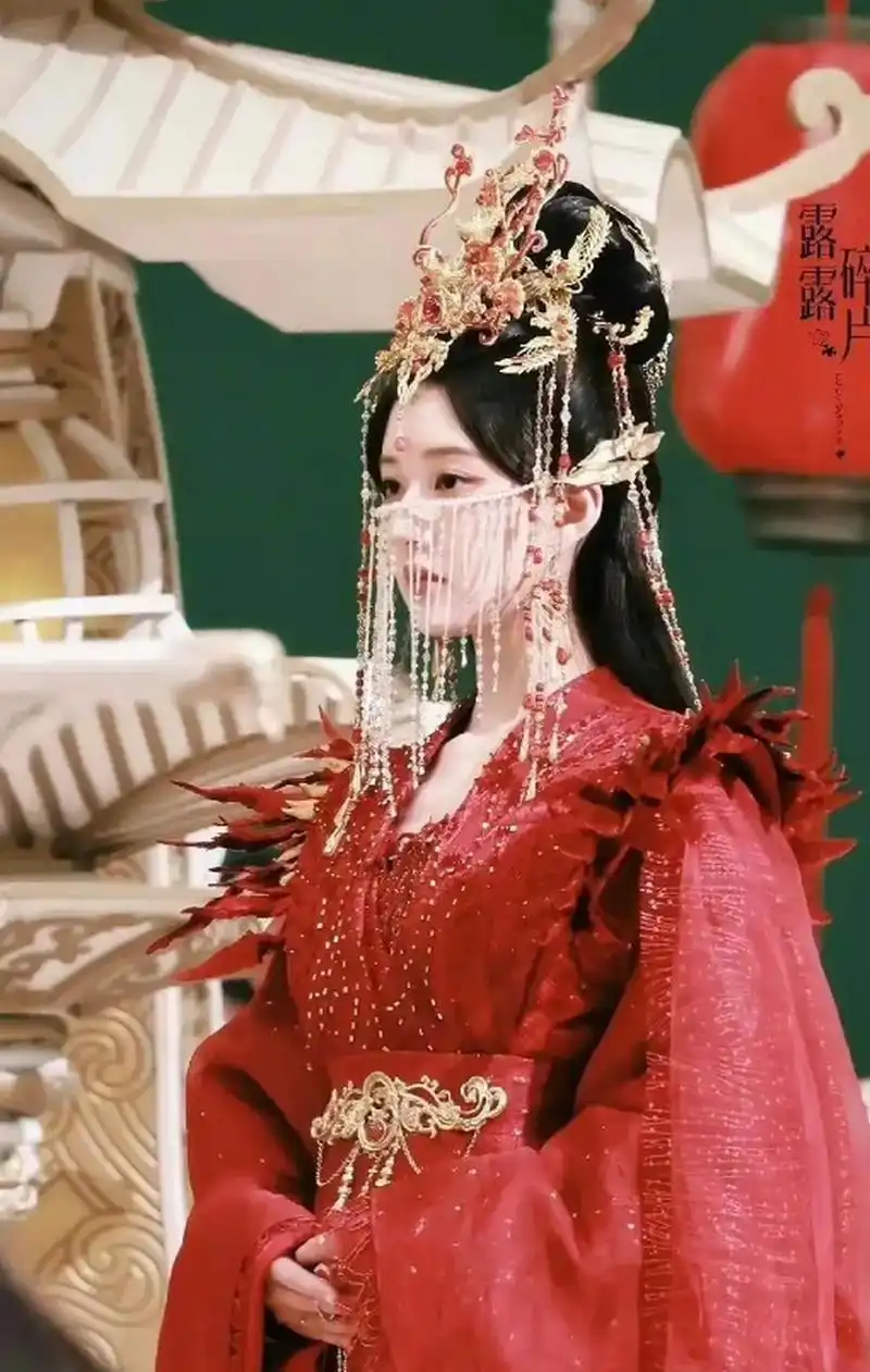 赵露思《神隐》大婚路透!露丝的古装果然稳!