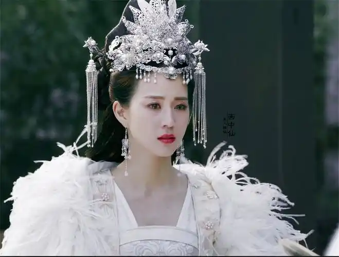 张钧甯 《海上牧云记》【银容】来自海上的魅灵,曾经是世界上最美丽的