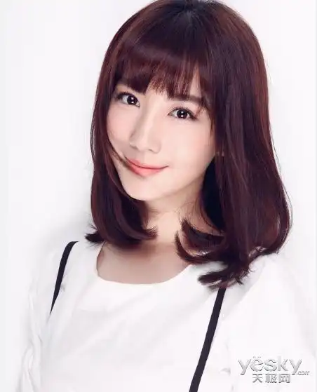 蜜蜂少女队赵婉婷引关注拉丁小舞后背景揭秘