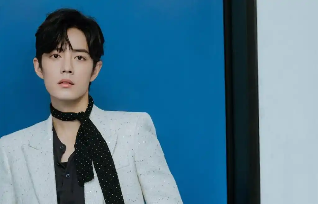 2020超帅肖战时尚壁纸_肖战跨年晚会造型