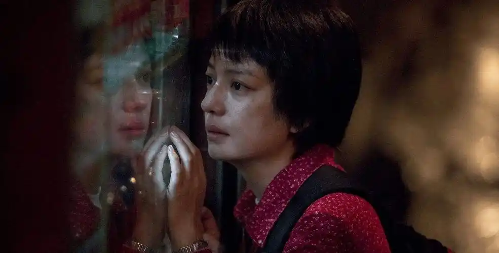 赵薇股权再遭冻结原来她做的丑事远比你想象得更恶劣