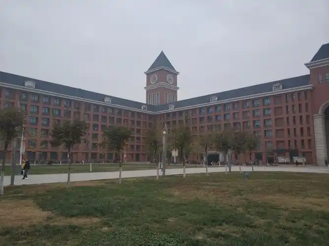 河南科技学院新科学院