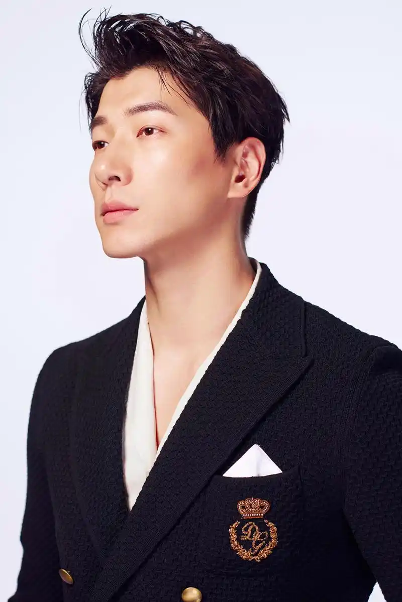 5月19日电影《不期而遇》,我带范小闲在影院来见你们!