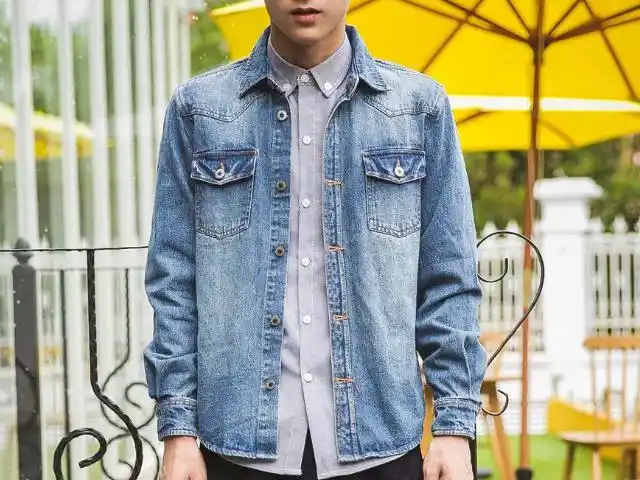 男士牛仔外套怎么搭配