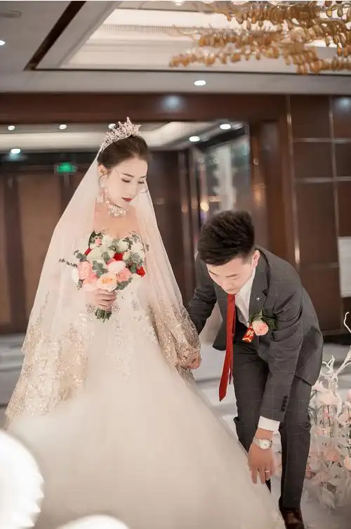 青岛婚礼(漏发)_婚礼跟拍作品_摄影作品-黑光图库