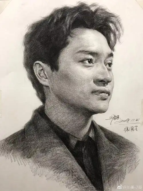 必须狠抓特征,神态,表情,才算得上是优质素描!