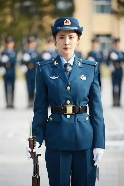 60年代军装照(女版) - 照片合成,照片装饰,照片拼图军装美女由admin