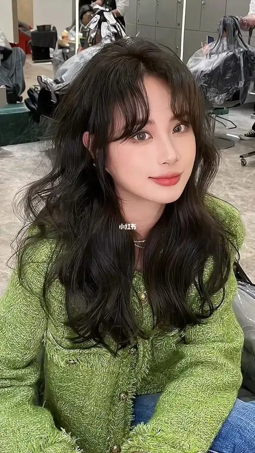 韩式浪漫卷发气垫烫女生中长烫发推荐73