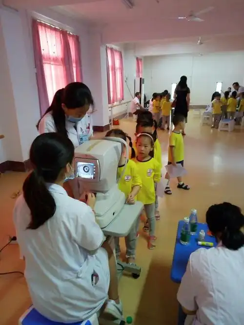 自动电脑验光仪检测