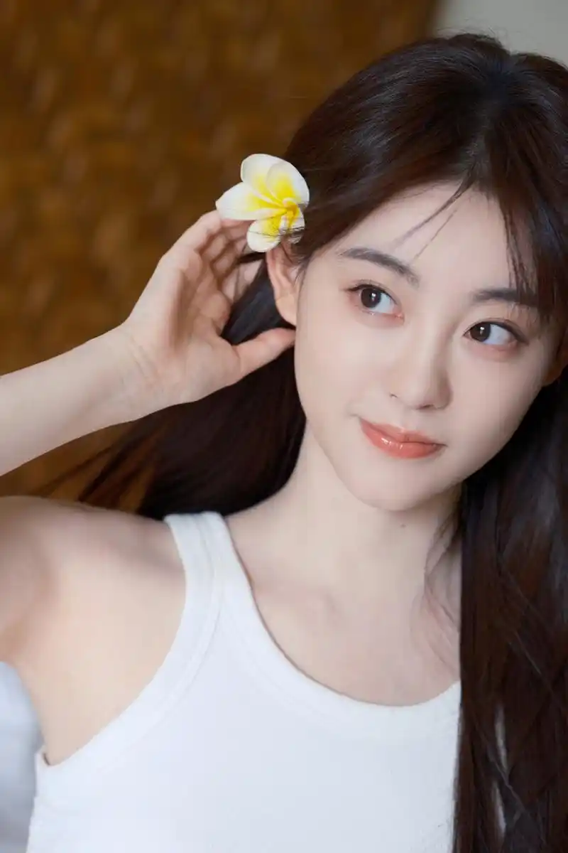 爱自己所爱,自信的女孩最美@祝绪丹bambi