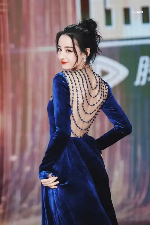 迪丽热巴晒杀青照#96#迪丽热巴你是我的荣耀#2021.6.