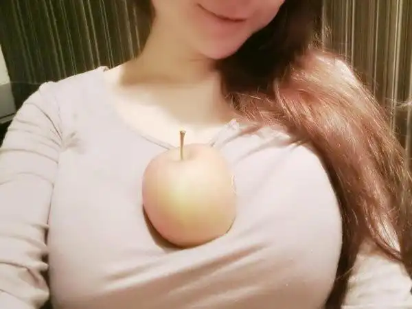 (图/翻摄自tiffany chen脸书粉丝团)