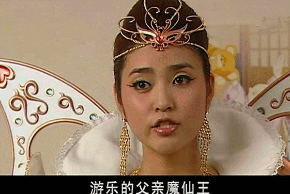 巴啦啦小魔仙:游乐的父亲是谁?其实女王早就告诉你了,还别不信