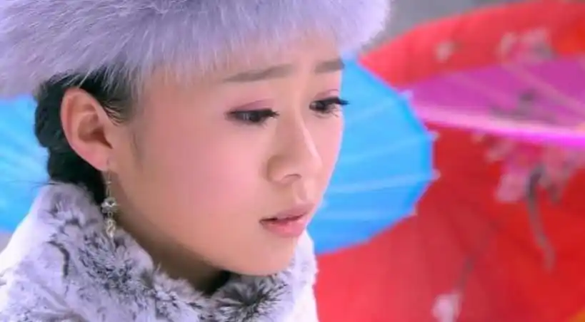 6岁出道,认林心如为干妈,被于正捧红,如今23岁青春十足_董慧