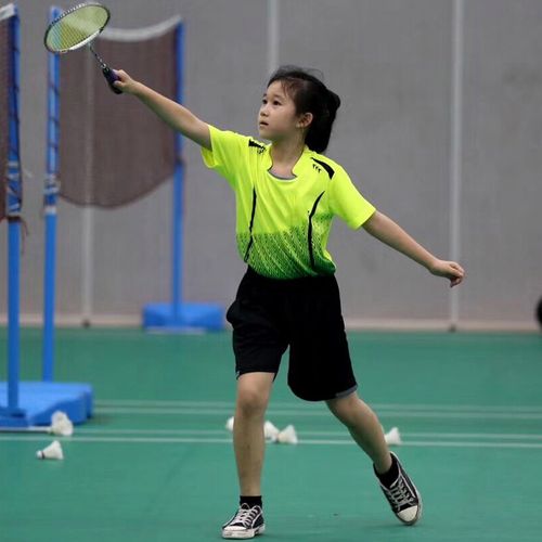 儿童羽毛球套装男童女童运动短袖透气速干小学生羽毛球服