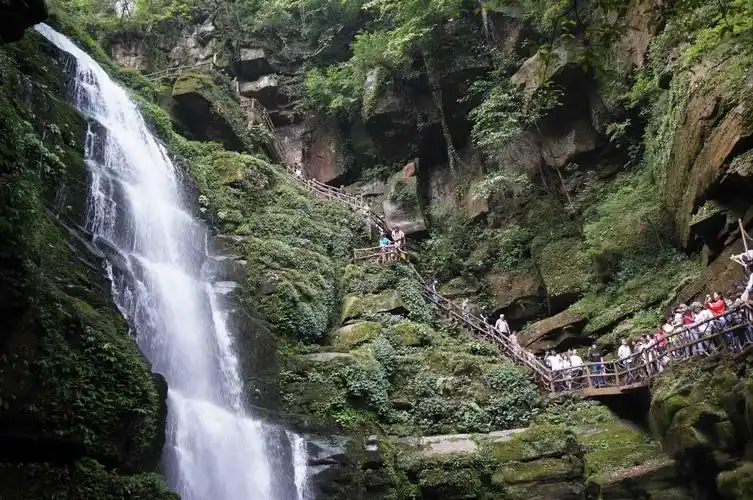 四川省雅安市碧峰峡旅游景区