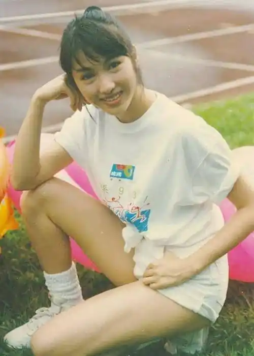 黎姿年轻的时候到底有多美?看完这十张照片你就知道了