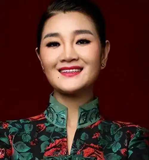 4年前,那个被刀郎告上法庭后退出歌坛的降央卓玛,现在怎么样了