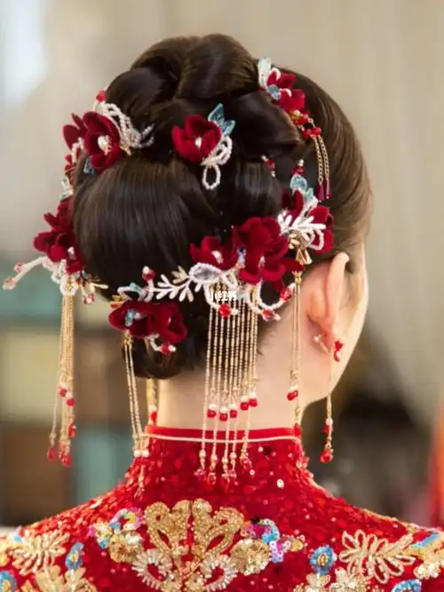 最美秀禾服造型