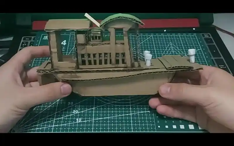 【建党100周年】用纸板手工打造一条南湖红船 为党庆祝百年华诞!