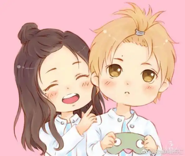 q版的明星鹿晗与迪丽热巴曾经的陆地夫妇