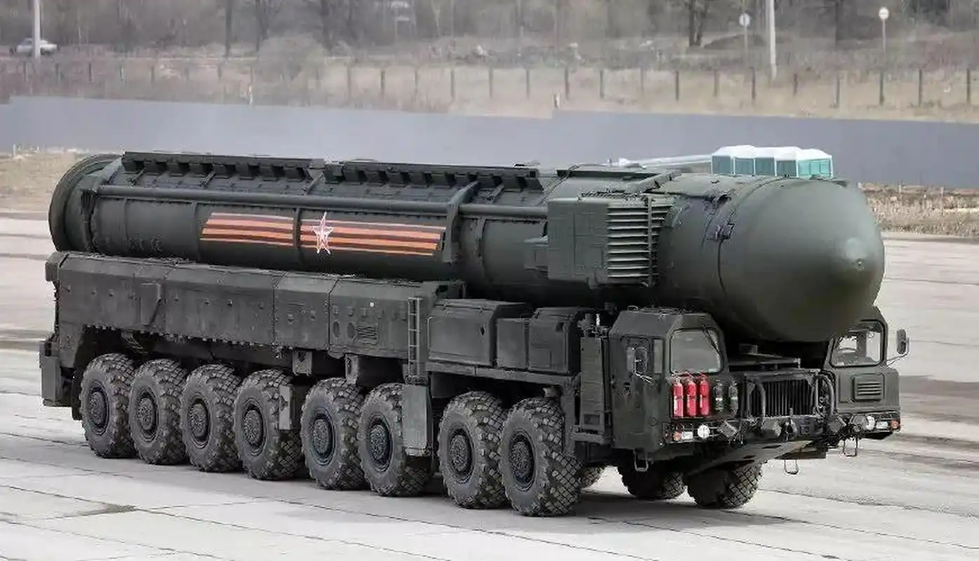 拉上西方,俄罗斯试射"亚尔斯"洲际导弹释放打击信号?