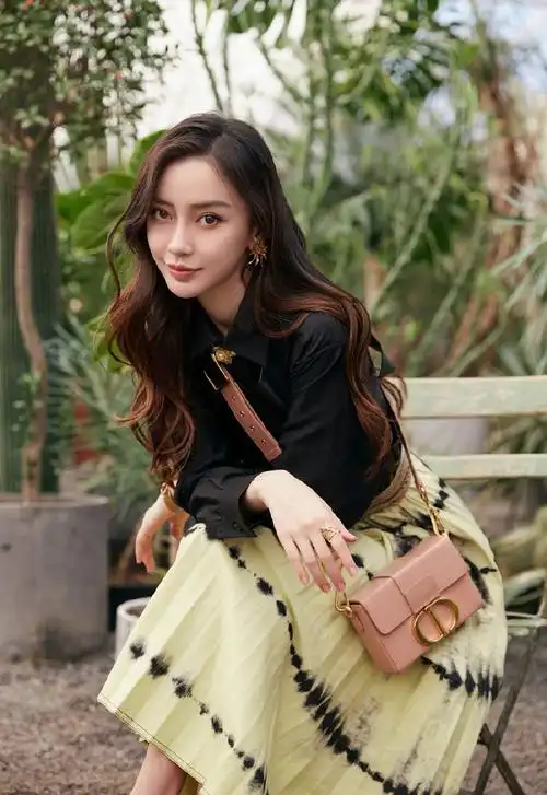 angelababy精致优雅性感写真