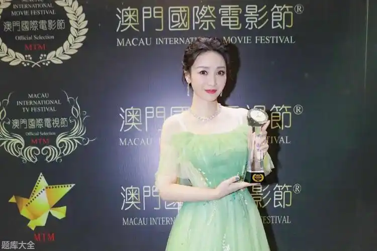 柳岩原名叫什么科普