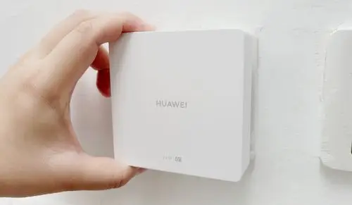 超强信号覆盖,华为路由h6大户型组网的选择