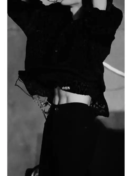 徐一宁  #何洛洛  #徐一宁腹肌