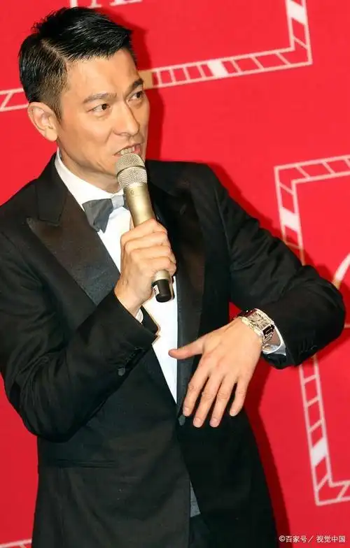 华仔衰老引发关注:五年拍十几部电影背后的艰辛