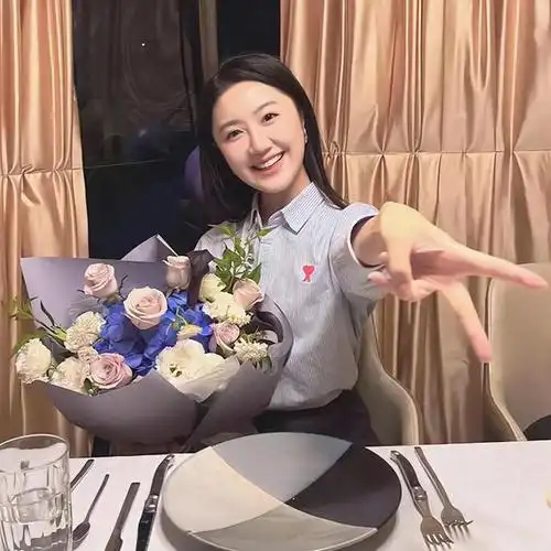 点读机女孩脑瘤手术视频造假妈妈道歉非己发背后更多信息被扒