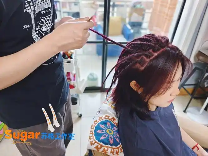 适合女生们脏辫初体验的自然款脏辫