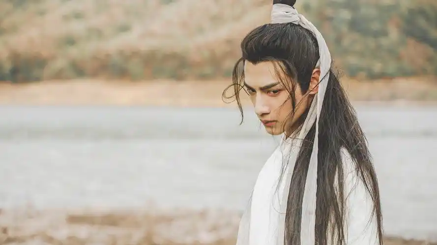 香蜜沉沉烬如霜  罗云熙 饰 润玉壁纸