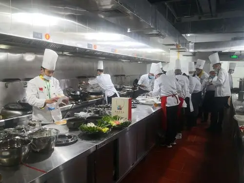 名店名菜惠金城活动于2020年12月25日在兰州海鸿假日酒店举办