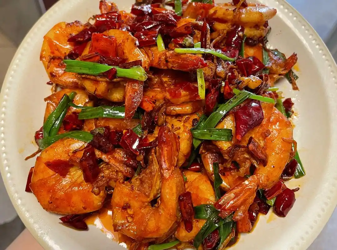 推荐5道香辣爆炒大虾的家常做法,鲜香美味,吃的一个也不剩