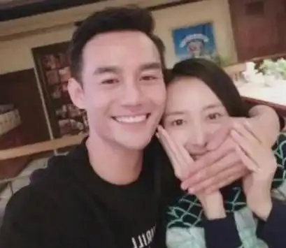 曝40岁王凯已有女友,似乎是圈内人,蒋欣宋茜躺枪|靖王|王子文_网易