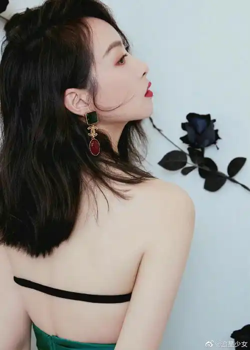 luna评论宋茜ins姐姐依旧还是那么美##luna评论宋茜ins梦回fx