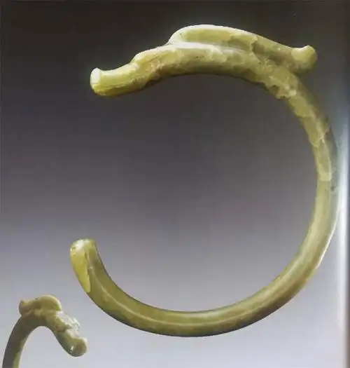 沈华:红山文化玉器造型设计的理论分析_中国玉雕大师网