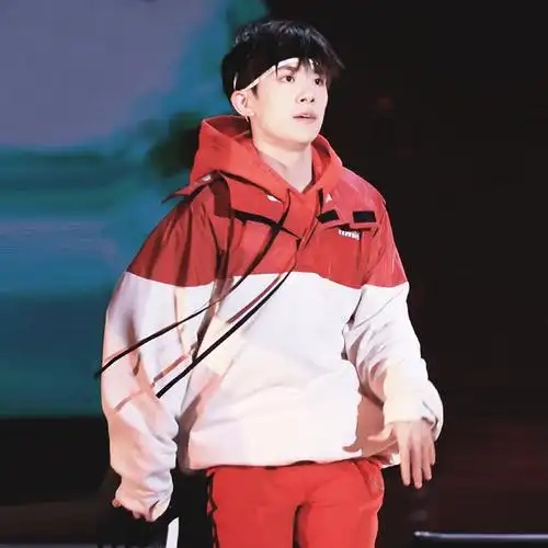 易烊千玺18岁生日会同款衣服男女宽松红白拼色卫衣秋冬长袖外套潮