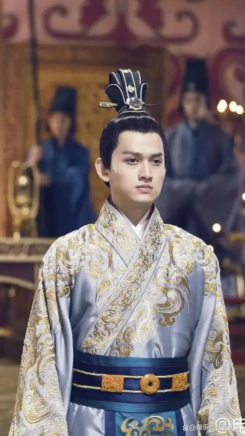 不适合演古装的7位男明星,粉丝强行夸帅,到底谁的审美出了问题