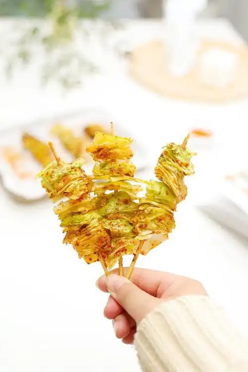 香脆清甜空气炸锅炸包菜,健康又低脂,越吃越想吃|芝麻|辣椒酱|酱料