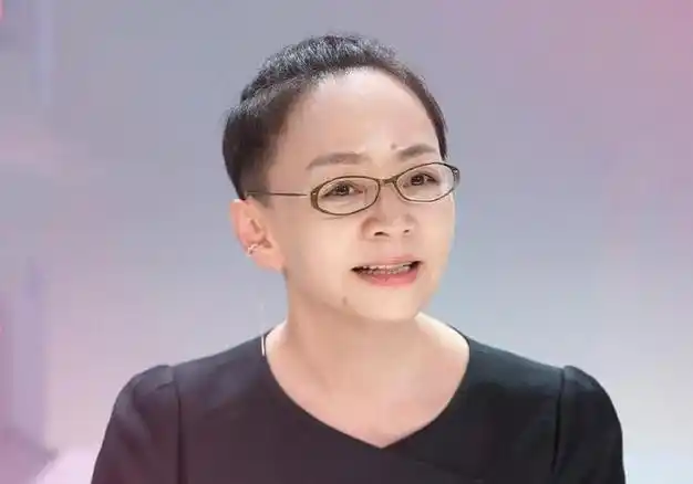 27年了宋丹丹终于放下与英达恩怨直言儿子绝不能重蹈自己覆辙