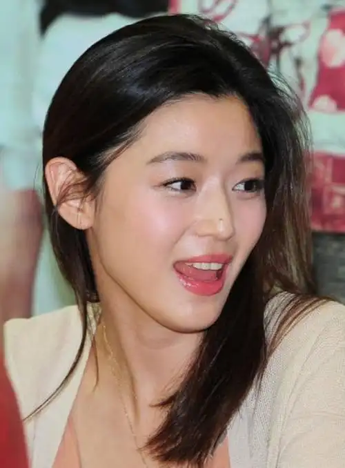 韩国著名影星 全智贤精选照片集锦