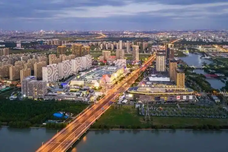 恒都·云湾松江新城新都芯!为向上的松江,澎湃而来_生活_上海市_配套