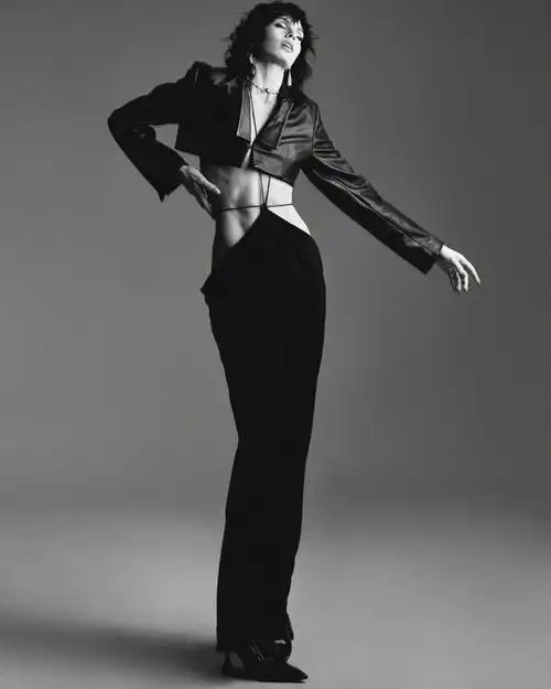 巴西超模演员camilaqueirozingraceling