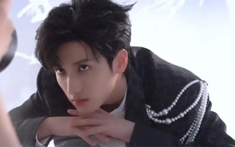 严浩翔|眼神杀a爆了