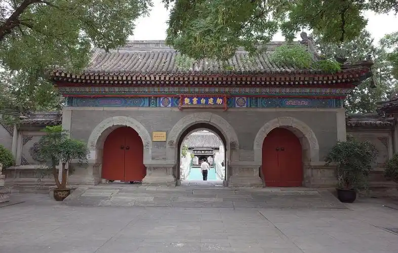 白云观寻地山人算命很准吗,兰州白云观谁算卦好