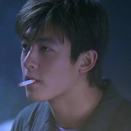 陈冠希最新照片,"艳照门"15年后,"当事人"猝然离世,陈冠希为何发文