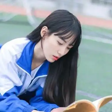 穿蓝白相间校服的清纯校服少女,女生头像图片